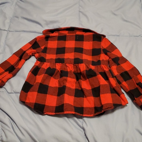 Adorable winter shirt - Picture 3 of 3